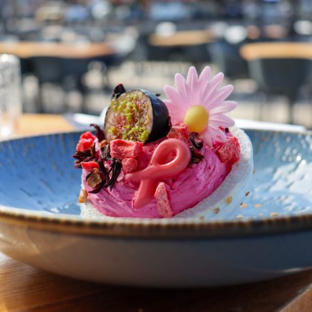 Nicolas Medkour -Pavlova Rose